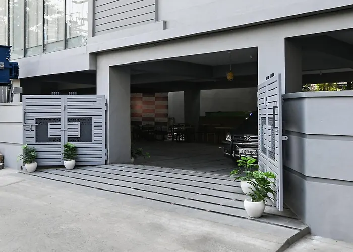 Super Townhouse De Alphabet Karmanghat