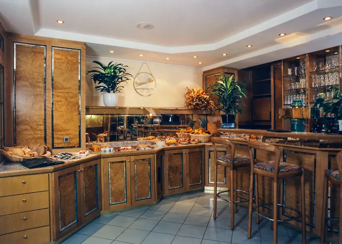 Hôtel de l'aéroport: Hotel Christophe Colomb