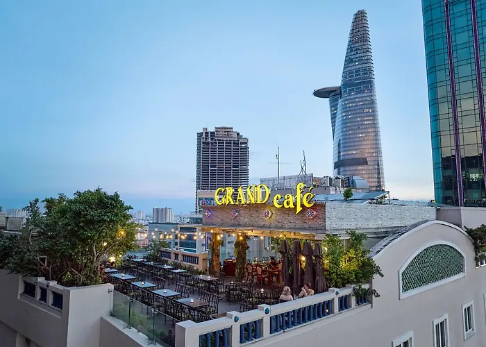  Grand Saigon