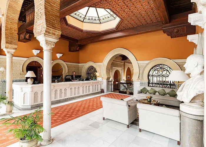 Alhambra Palace Hotel