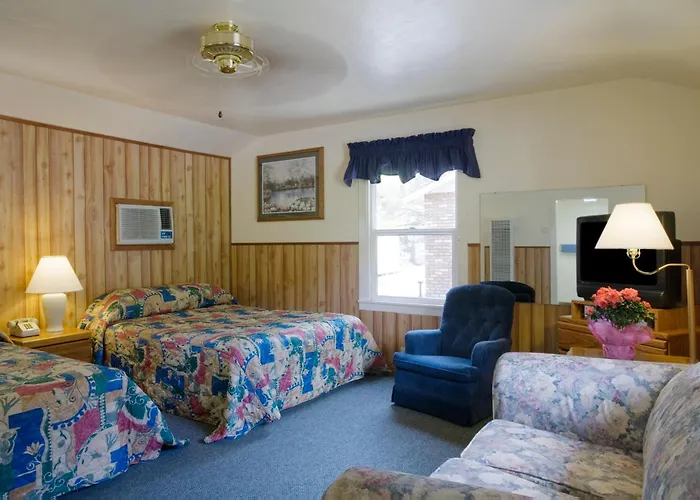 Family Friendly Hotels Lazy J Ranch