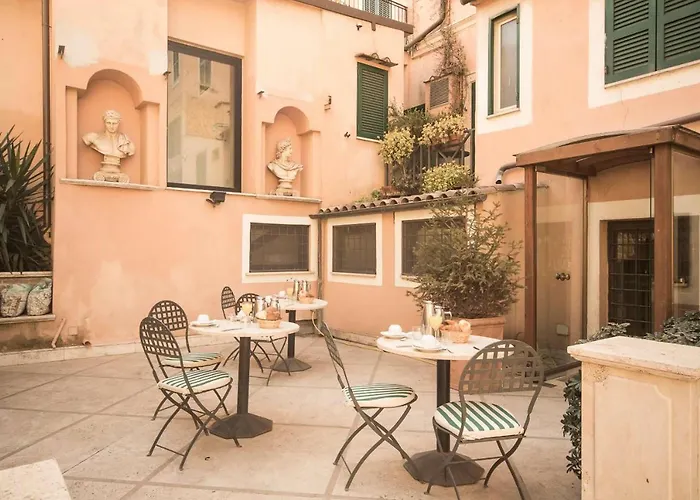 Resort: Hotel Donatello