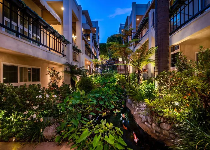 Beverly Hills Plaza Hotel & Spa