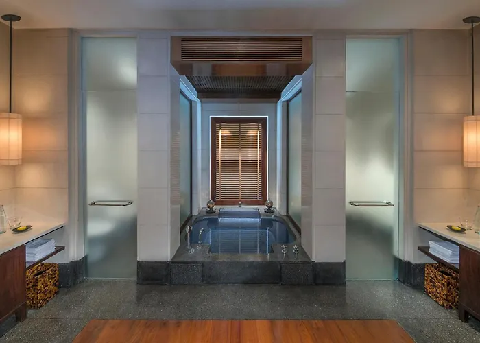 Hotel with Tennis: The Chedi Muscat