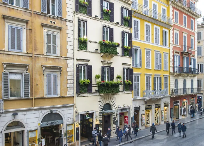 Сity center hotels Del Corso