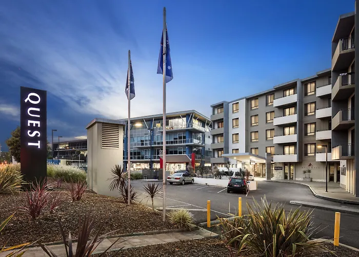 Hotels With Four Stars Oaks Sydney North Ryde Suites
