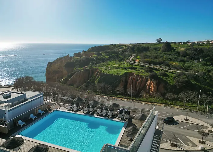 Airport Hotel: Carvi Beach Hotel