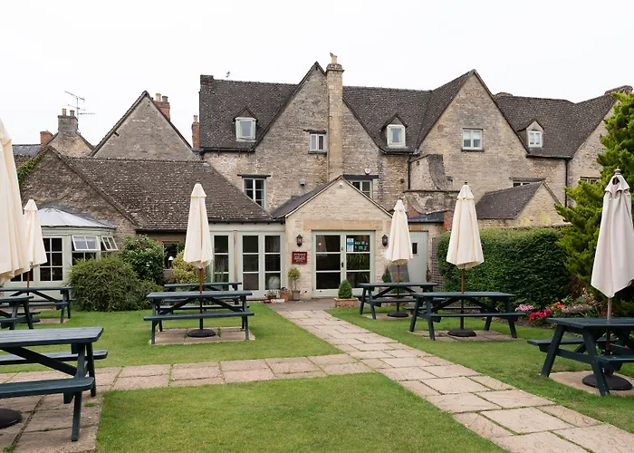 Golf hotels Corinium & Restaurant