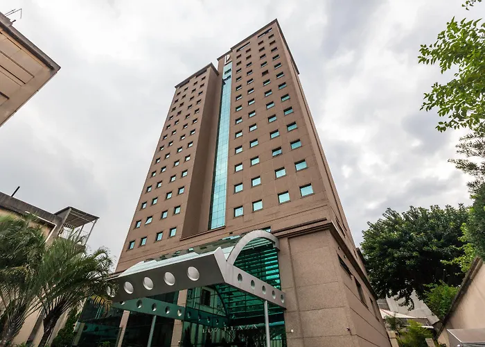 Hotel 4 estrelas: Luz Plaza São Paulo