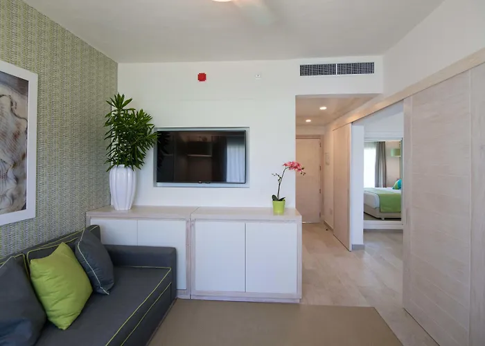 Grand Sirenis Punta Cana Resort & Aquagames