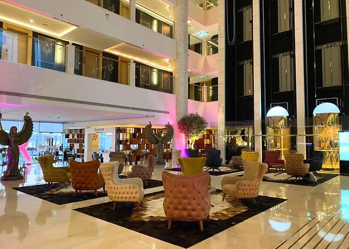 Royal Central Hotel And Resort The Palm