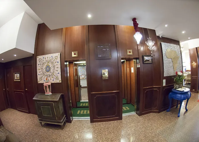 Lodge: Hotel Bristol