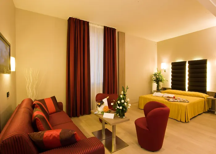 Luxury hotel only: Hotel Cosmopolitan Bologna