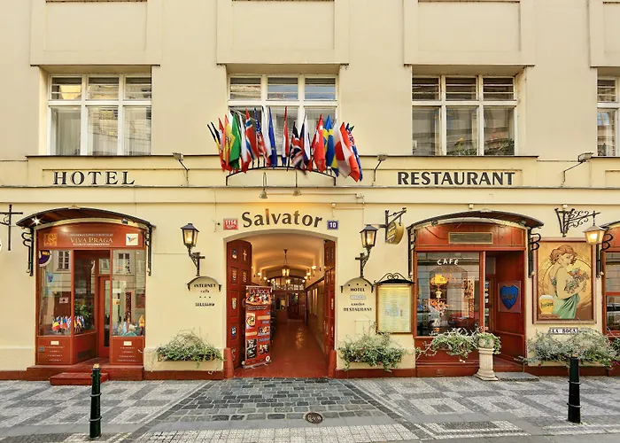 3 star hotels Salvator