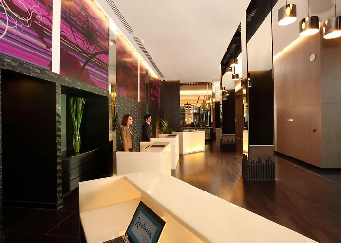  Radisson Suites Bangkok Sukhumvit