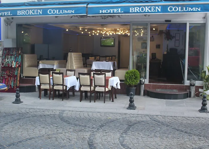 Hotels With Four Stars Broken Column