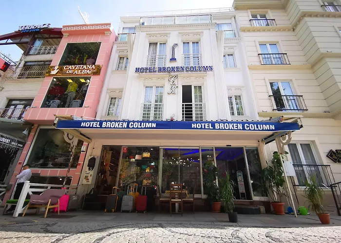 Hotels With Four Stars Broken Column