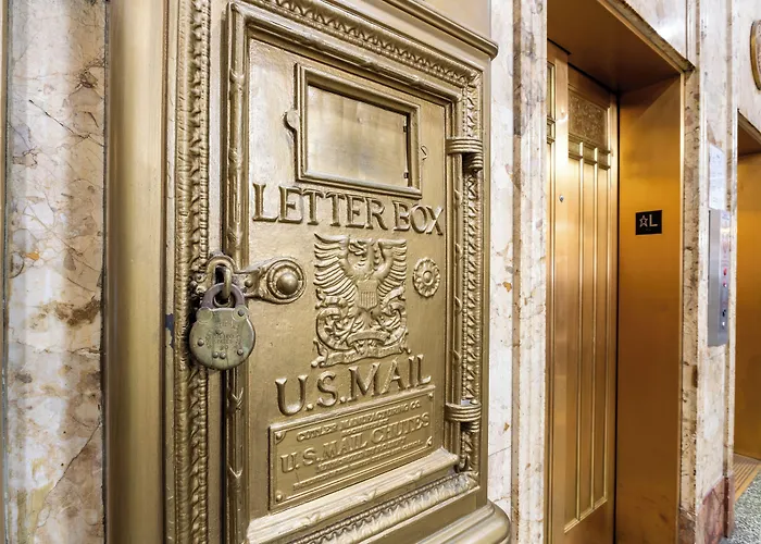 Central hotel: Hotel At The Lafayette Trademark Collection By Wyndham