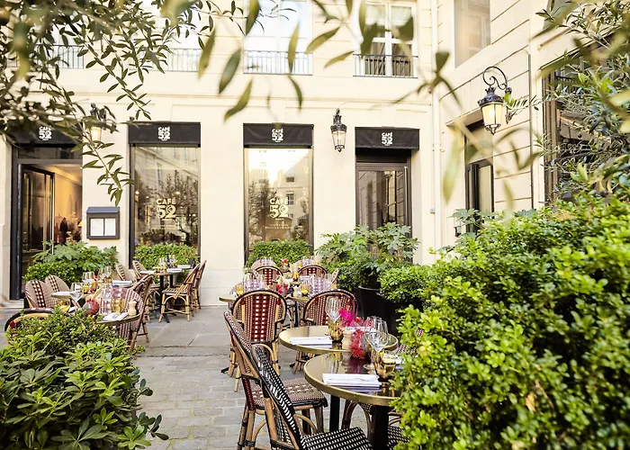 Grand Hotel Du Palais Royal