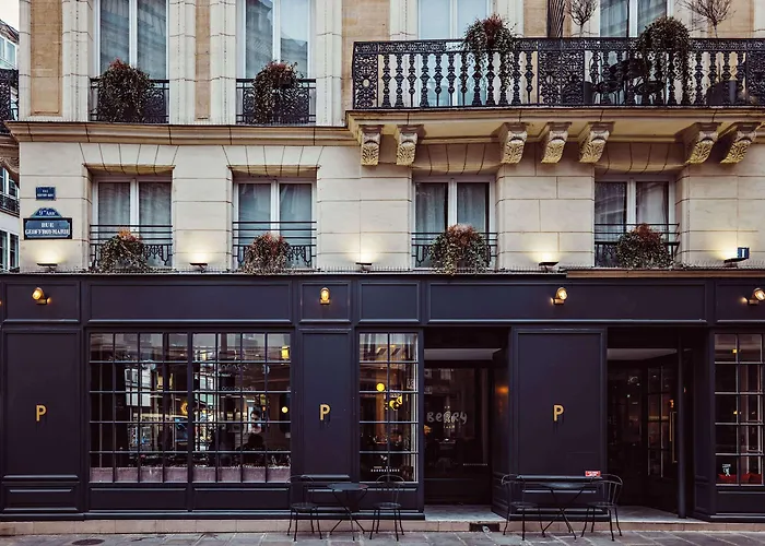 Hotel near College: Hotel Panache