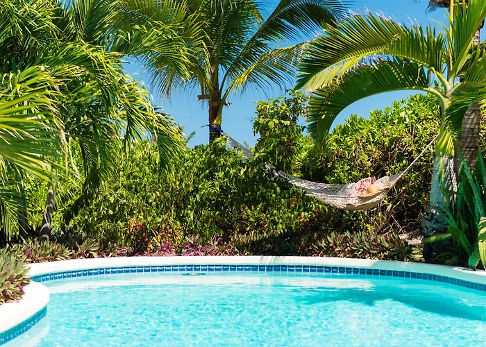 Hotel: The Oasis At Grace Bay