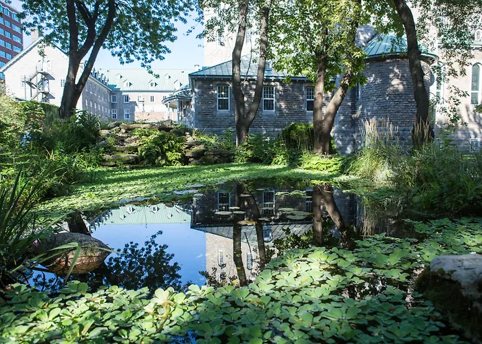 Grey Nuns Residence By Concordia University
