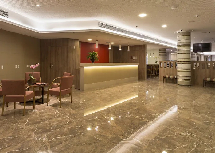 Hotel central: Sleep Inn Praia do Canto