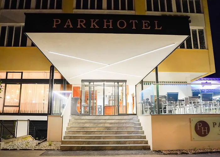 PARKHOTEL