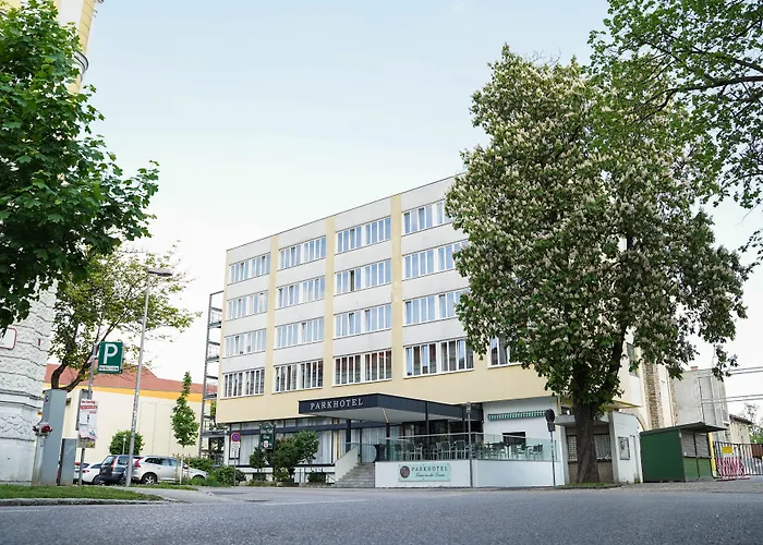 PARKHOTEL