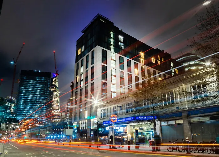 Hotel Jacuzzi: Hotel Saint London
