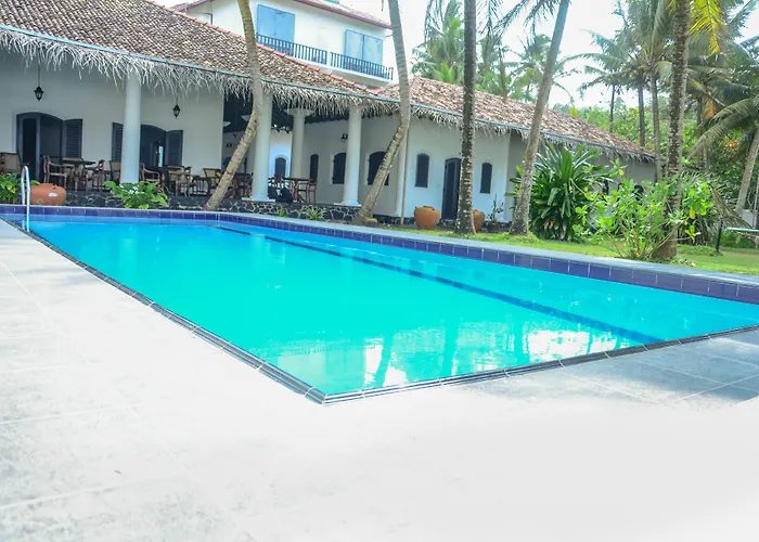 Villa Tissa Beach