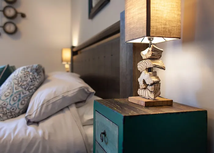 Oaklands Guest House
