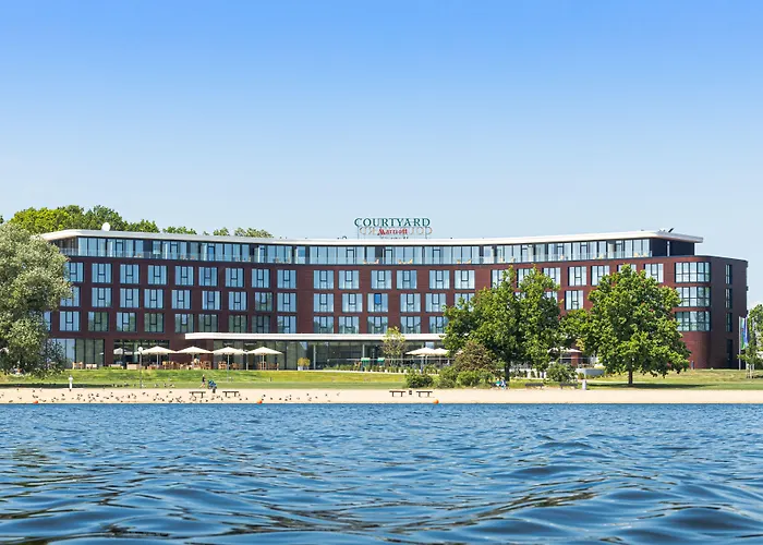 Courtyard By Marriott Wolfsburg