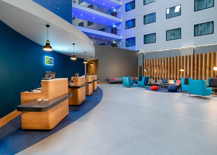 Hotel central: Holiday Inn Express - London Heathrow T4 By Ihg