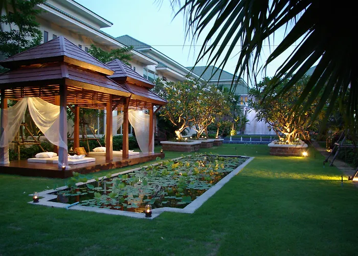 Natural Spa And Suite