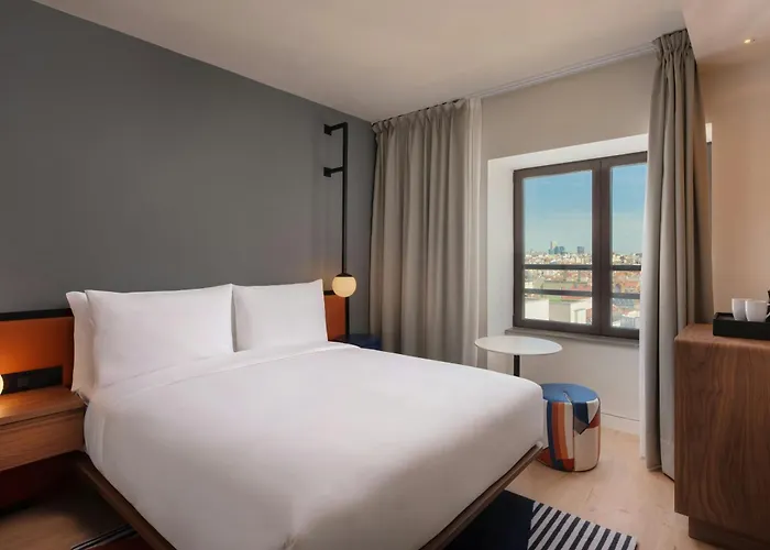 4 star hotel: Aloft Madrid Gran Via