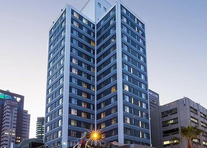 Casino hotel: Cresta Grande Cape Town