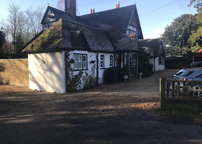 West Lodge