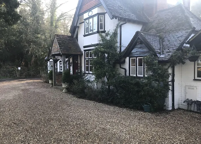 West Lodge