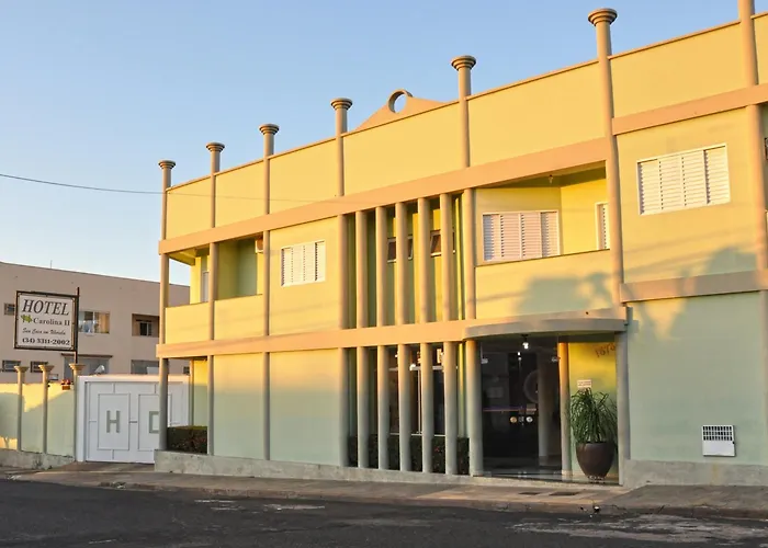 Carolina 2 - próximo a Universidade de uniube - ao Aeroporto Fórum De uberaba - hospital Mario Palmeirio ao Hospital São Marcos e hospital Regional