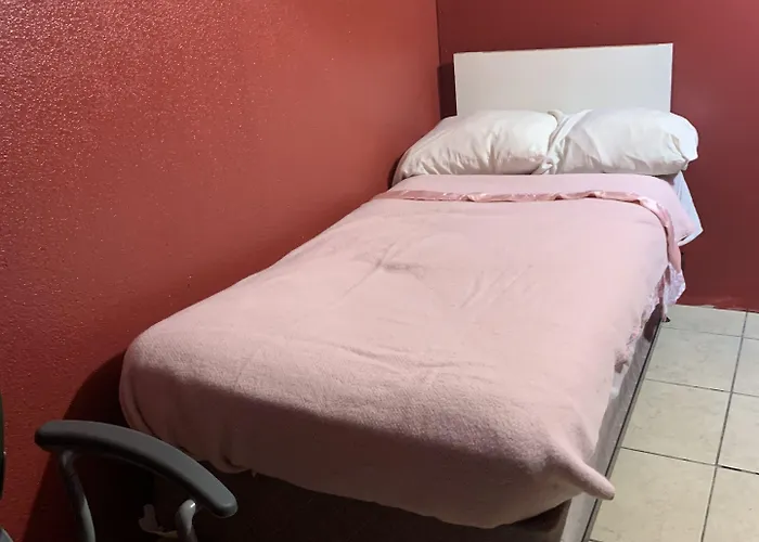 Vacation rental: The Ugly House