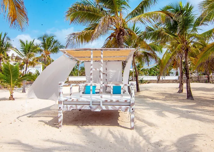 Hotel con piscina: Jumbo Club Watamu
