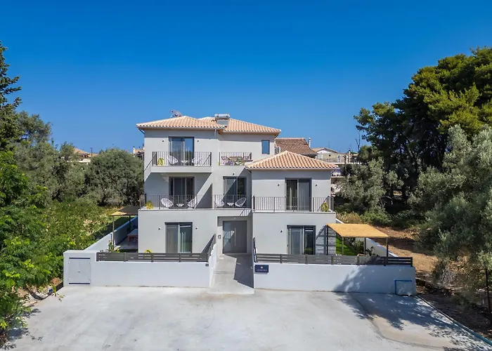 La Lucciola Apartments