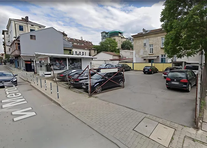 Hotel near College: Hotel Lion Sofia