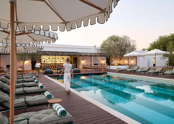 Hotel with view: Spier Hotel And Wine Farm