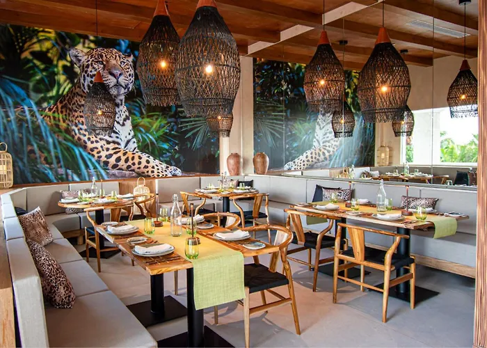 Resort: Hotel NYX Cancun