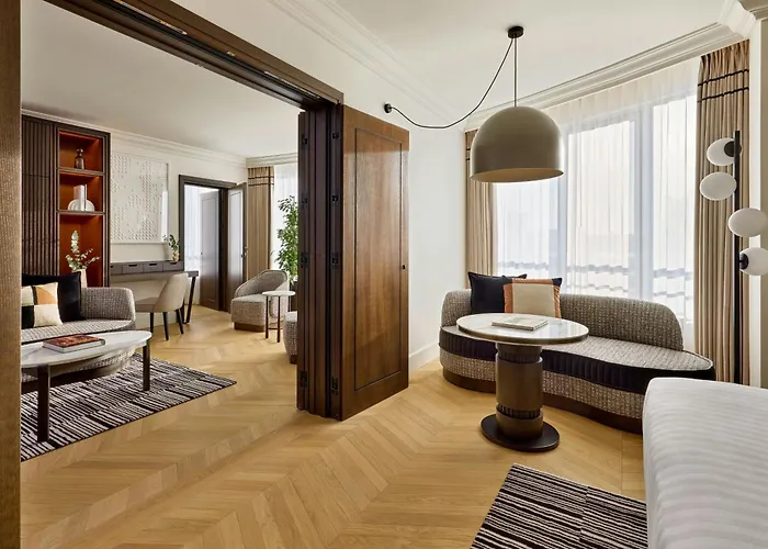 Luxury hotel only: Paris Marriott Champs Elysees Hotel