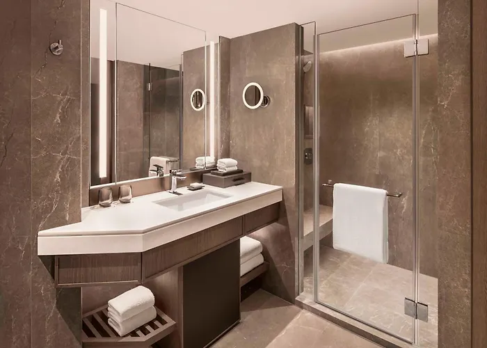 Golf hotels Jw Marriott Hong Kong