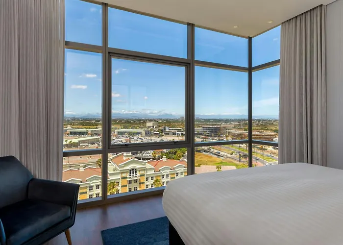 Family Hotel: Cape Town Marriott Hotel Crystal Towers