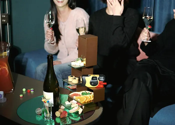 Luxury hotel only: Ryse, Autograph Collection